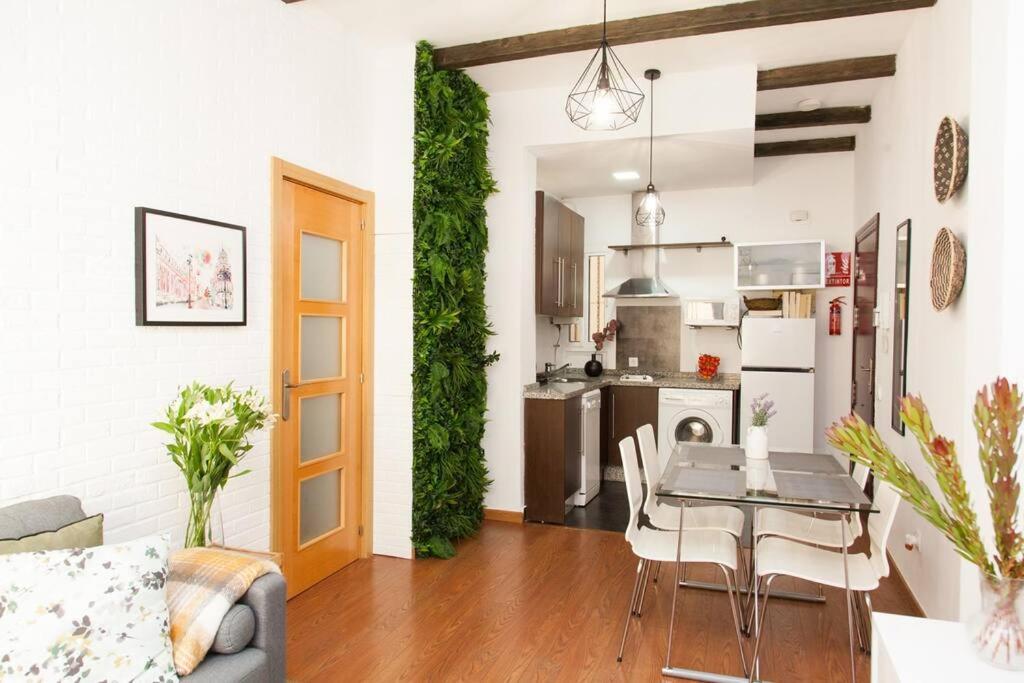 Appartement Zona 1 Santa Cruz Parking Privado à Séville Extérieur photo